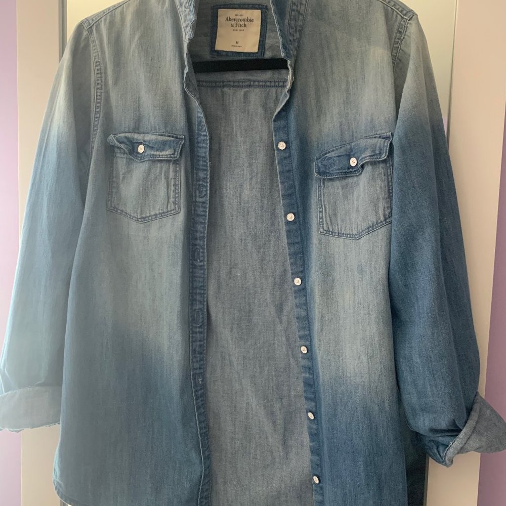 DENIM BUTTON UP-ABERCOMBIE & FITCH